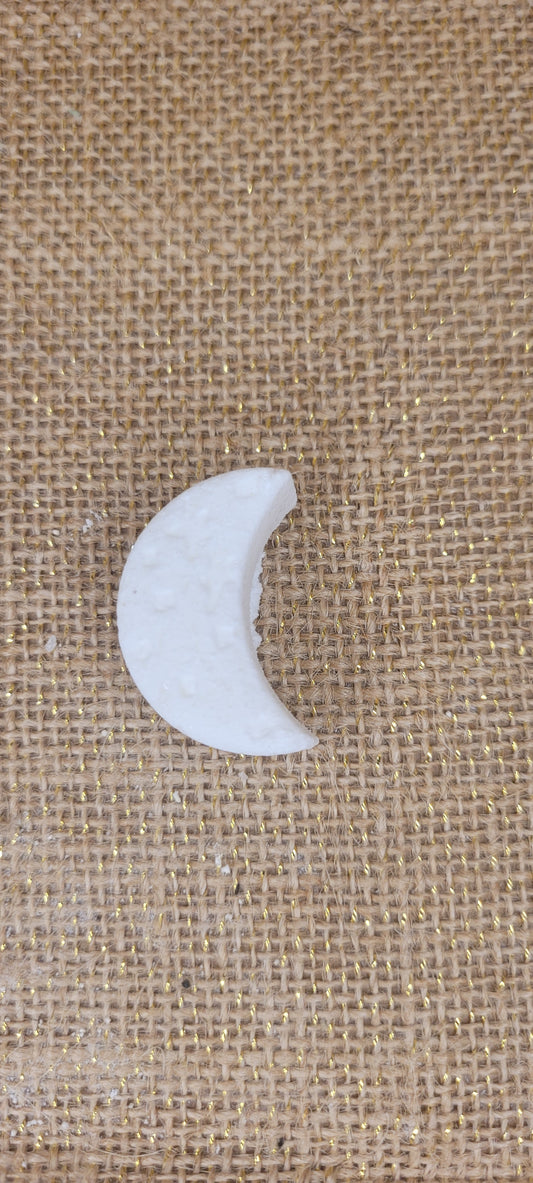 Artisan Crescent Moon Bath Bomb